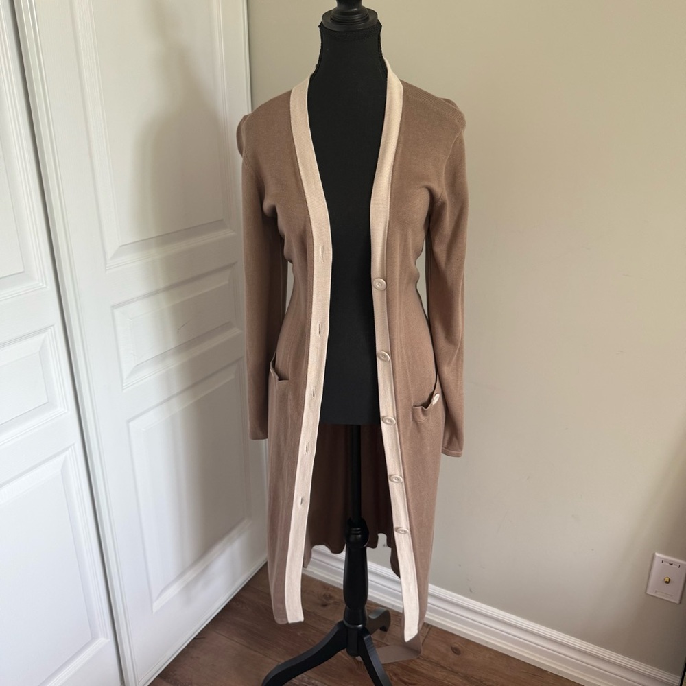 Cabi Genteel Cardigan in Taupe – Size M – NWT